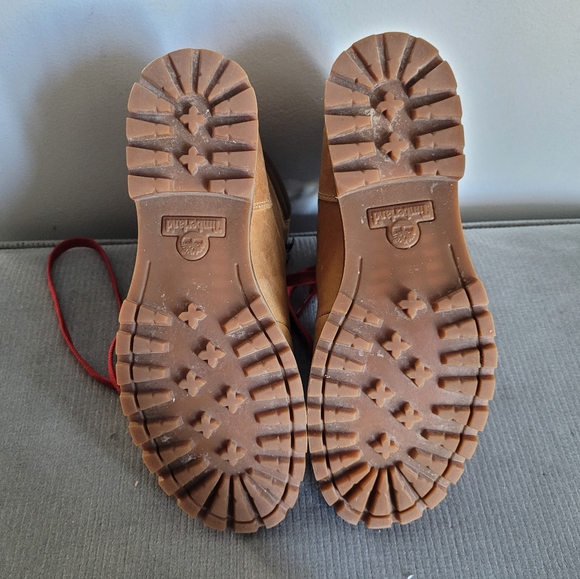 Light Brown Timberland hiking boots - Picture 7 of 7